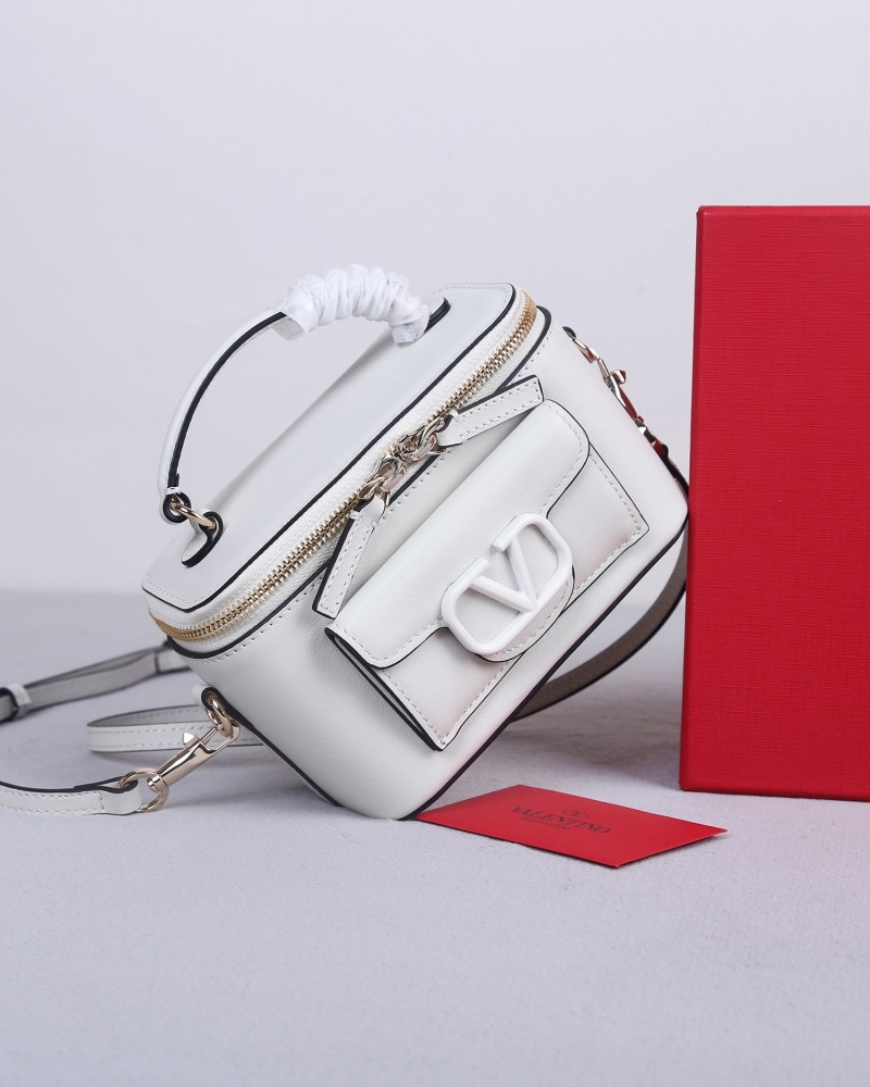 Va1e*ntin0 top handle bag